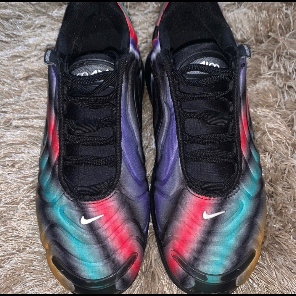 Nike Air Max 720